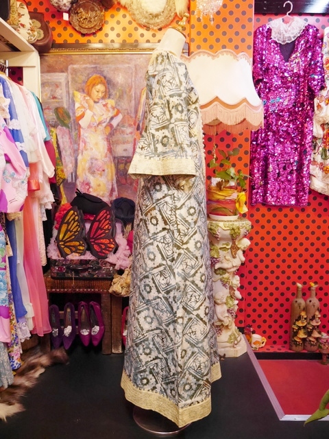 ヨーロッパ古着50sヴィンテージ民族刺繍ロングドレス | 大阪・阿部野の