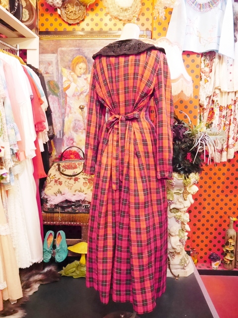 ヨーロッパ古着80sゴージャス装飾襟チェックワンピース | 大阪・阿部野