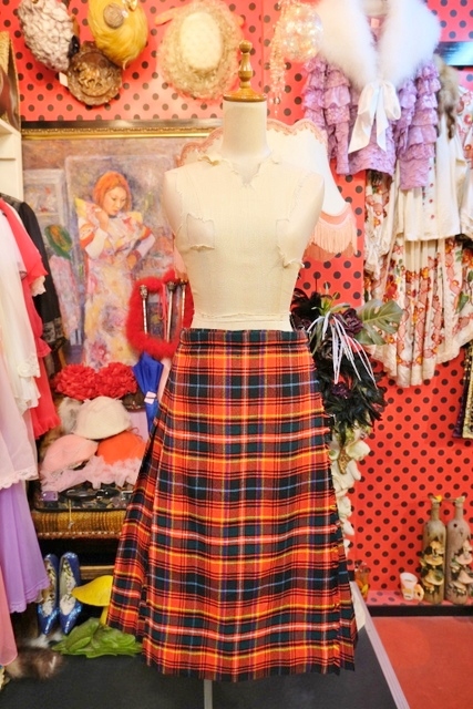 ヨーロッパ古着スコットランド製チェックキルトスカート | 大阪・阿部 