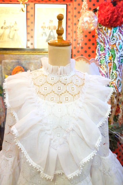 ヨーロッパ古着70sヴィンテージ白ウエディングドレス | 大阪・阿部野の 