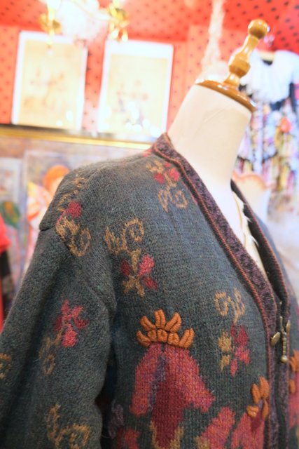 【一点物】ユーロビンテージ ドイツ製 花柄刺繍 チロリアンウールジャケット